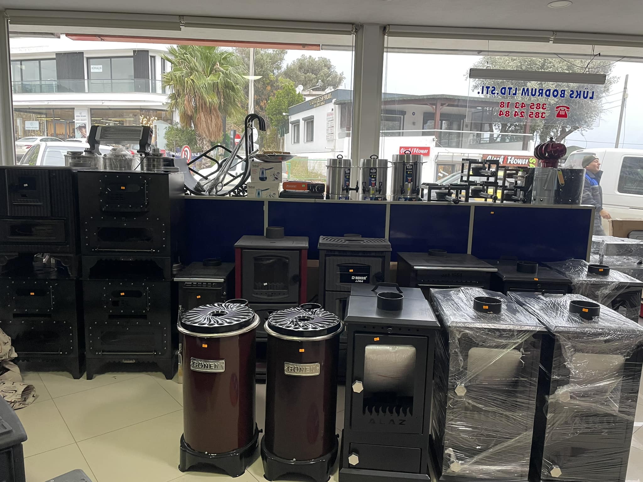 Her çeşit sobalar stoklarımızda mevcuttur.